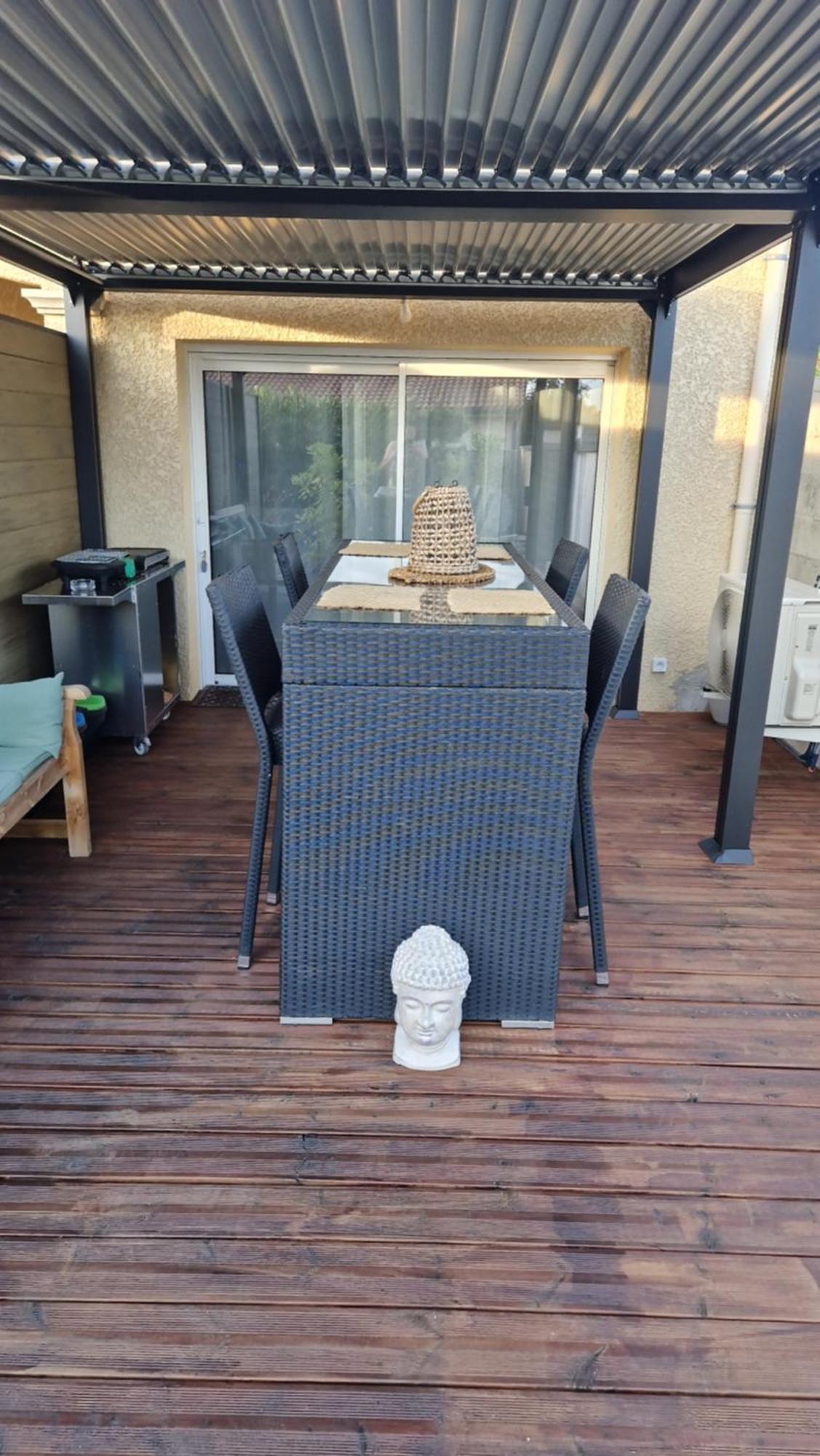 Appartement Pour 4 Avec Terrasse Chanos-Curson Dış mekan fotoğraf