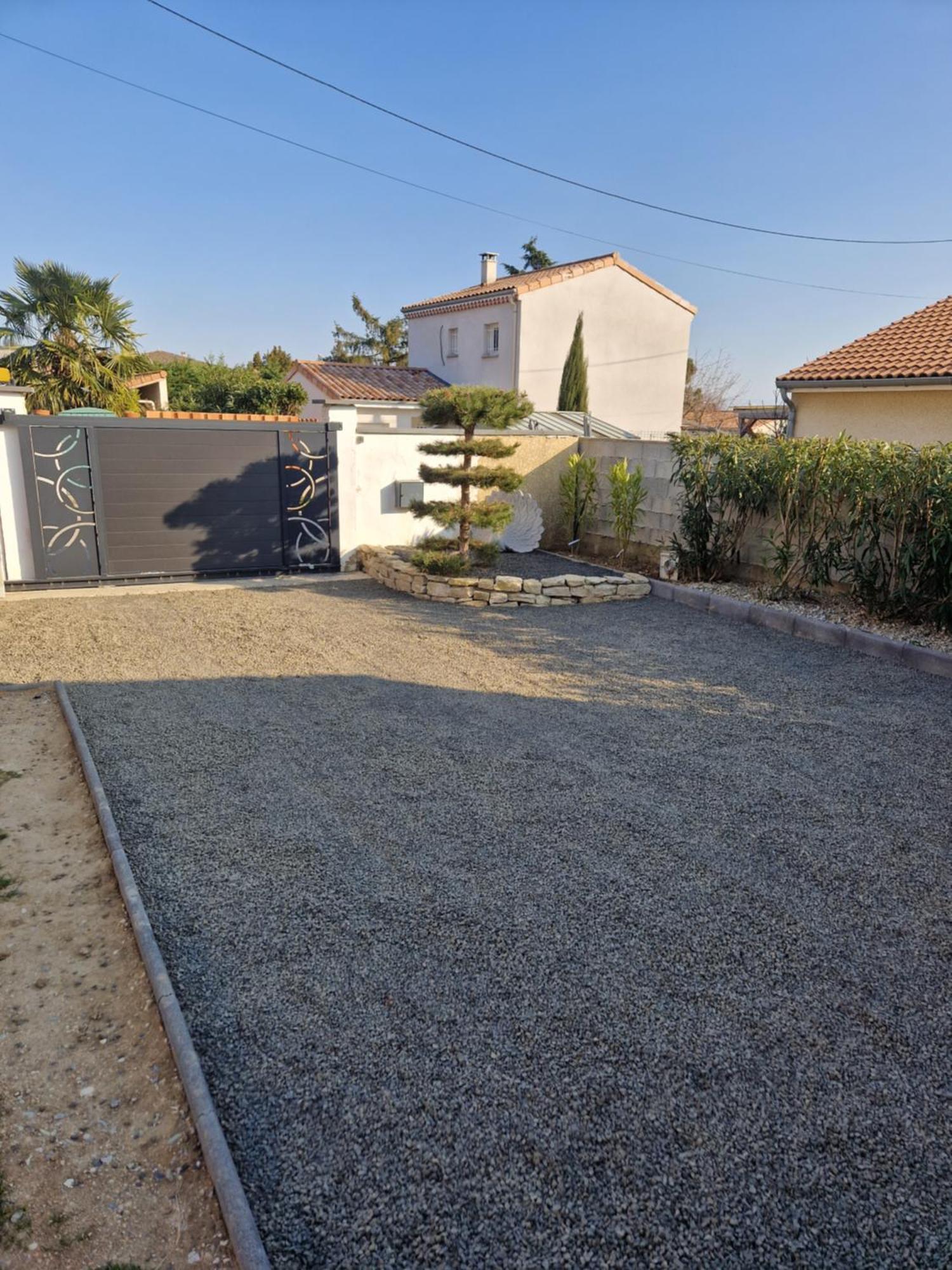 Appartement Pour 4 Avec Terrasse Chanos-Curson Dış mekan fotoğraf